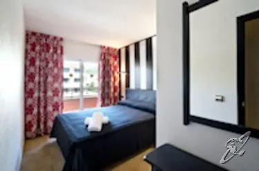 Apartamentos Salles Beach L'Estartit